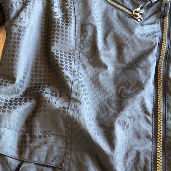 686 Parklan Insulated Jacket Size Small - Picture 4 of 6